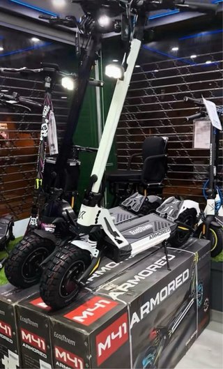Ecoxtrem Armored 41 60V 24A Scooter Eléctrico