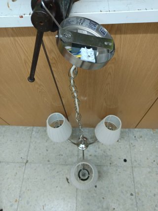 Lámpara de techo, estilo araña de 3 focos