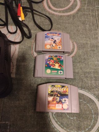 Consola Nintendo 64 Europea + Juegos