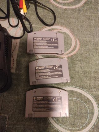 Consola Nintendo 64 Europea + Juegos