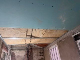 Pinturas. QUITADO DE GOTELÉ.PLADUR.Y MAS