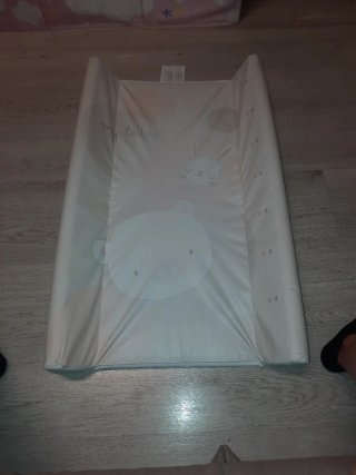 Cambiador de bebé con diseño de osito