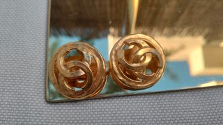 Pendientes Chanel Coco Mark Bañados en Oro