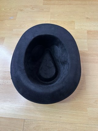 Sombrero estilo gangster negro