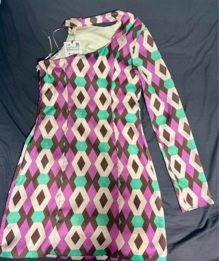 Vestido mini asimétrico Zara