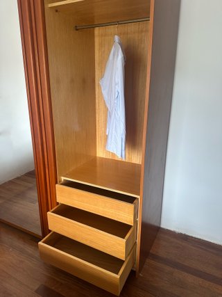 Armario puertas correderas con espejo