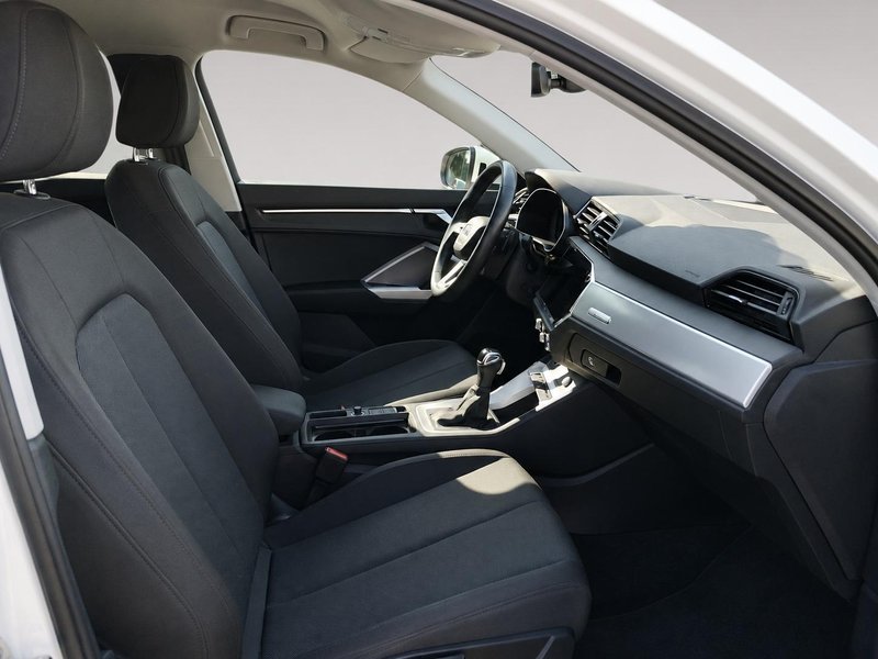 Audi Q3 Advanced 35 TDI 2021, foto 5