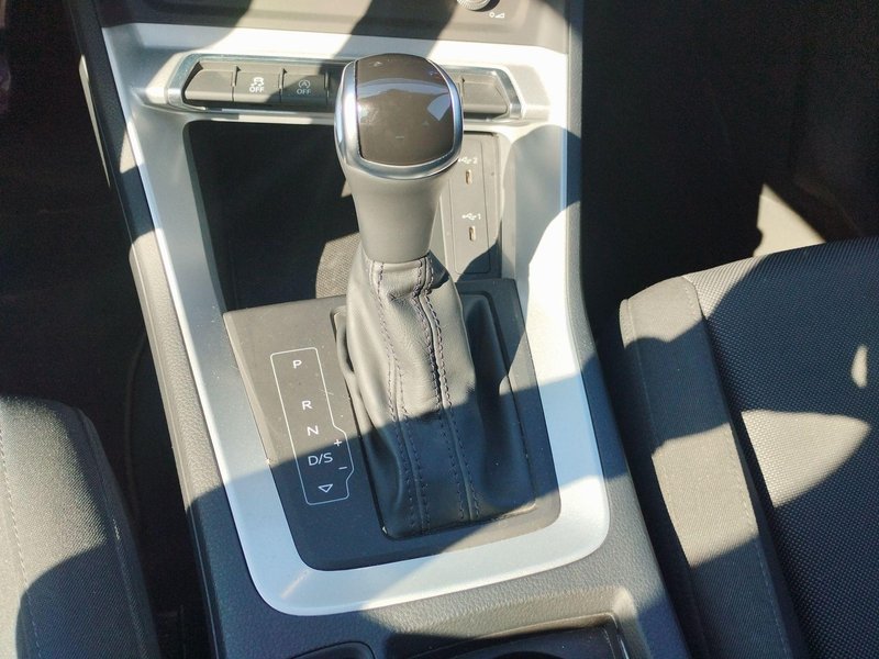 Audi Q3 Advanced 35 TDI 2021, foto 12