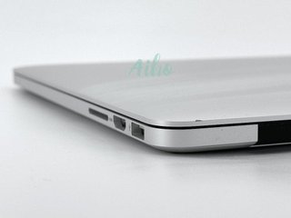 MacBook Pro 15" Intel Core i7 2.2GHz 4 núcleos - SSD 256Gb - 16GB RAM
