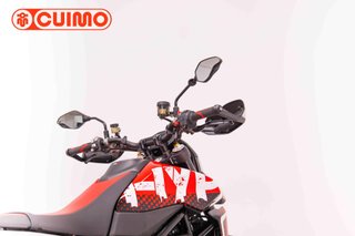 DUCATI HYPERMOTARD 950