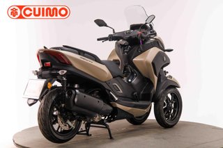 YAMAHA TRICITY 300