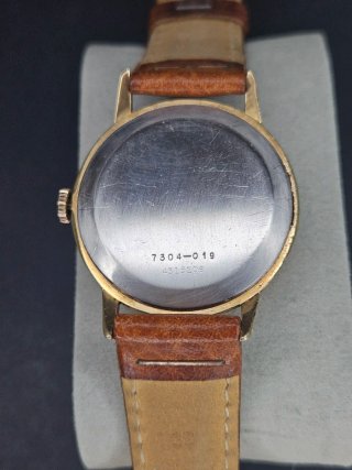 CERTINA DATE 17 JEWELS Vintage