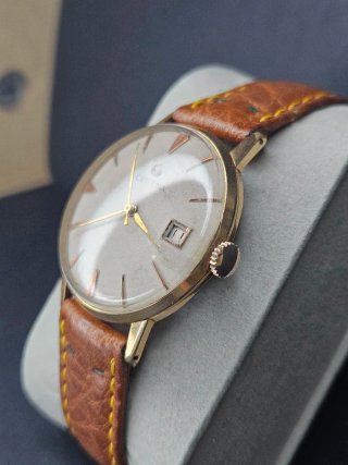 CERTINA DATE 17 JEWELS Vintage