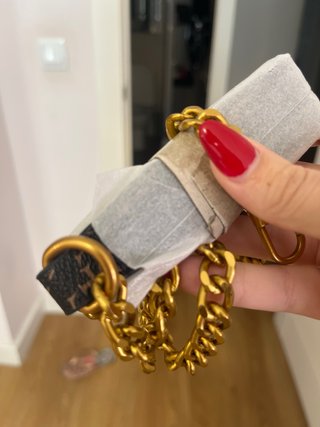 Bolso Guess Negro Marrón Monogram