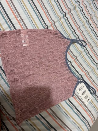 Top encaje Zara rosa talla M