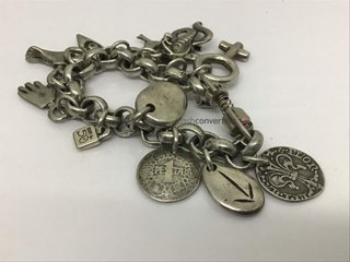 bisuteria uno de 50