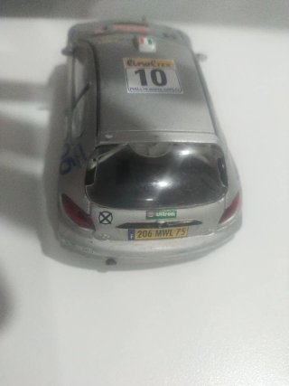 Coche de juguete Peugeot 206 Rally