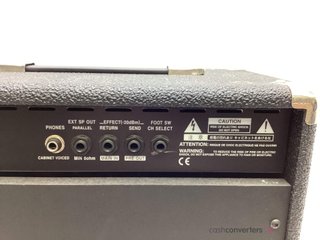 amplificador guitarra roland gc-405