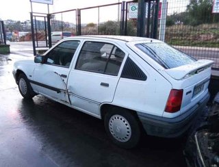 230176 395339 piloto trasero izquierdo opel kadett