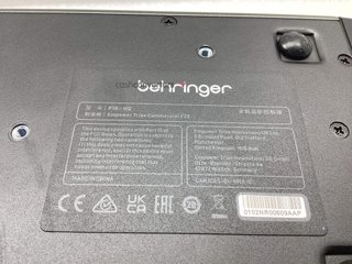 amplificador auriculares behringer p16-m