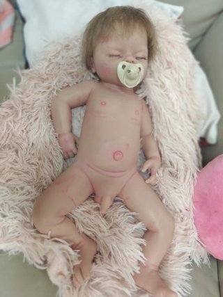 Reborn silicona niño