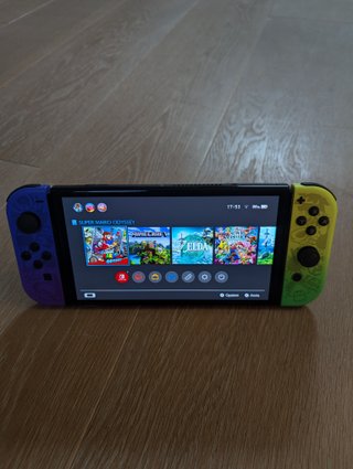 Nintendo Switch OLED Splatoon 3 Edizione Speciale