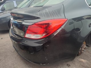 PARAGOLPES TRASERO OPEL INSIGNIA SPORTS TOURER Se