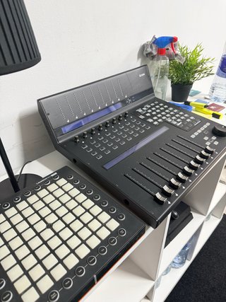 Controladora ICON negra