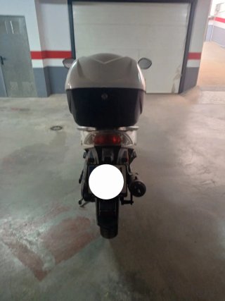 Kymco Agility 125 Scooter