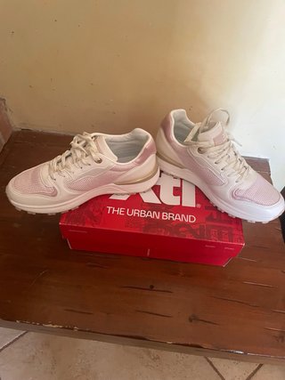 Scarpe donna XTI Tg 38