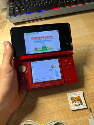 Nintendo 3DS Rossa + Giochi e Caricatore