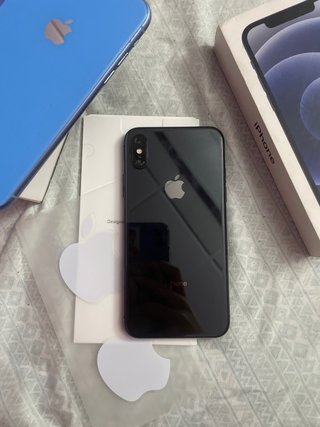 iPhone XS 64GB Negro