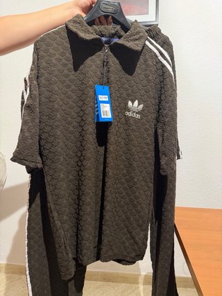 Chándal Adidas Marrón Texturizado