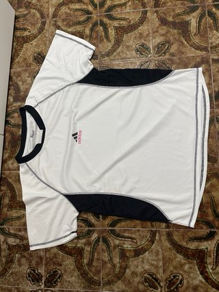 Jordan 10 cada uno Los otros en 5  Camisetas en 5