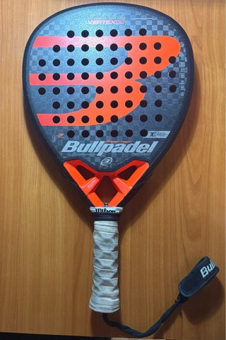 Pala de pádel Bullpadel Vertex 02