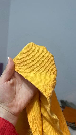 Polo Zara Amarillo Mujer