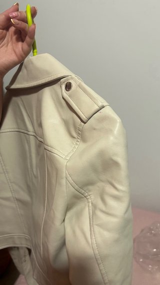 Chaqueta Biker Stradivarius Beige Talla M