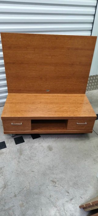Mueble Bajo TV con Ruedas