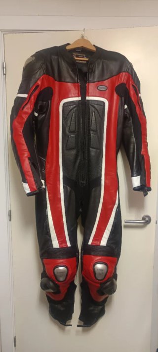 Mono de moto 1 pieza Goyamoto