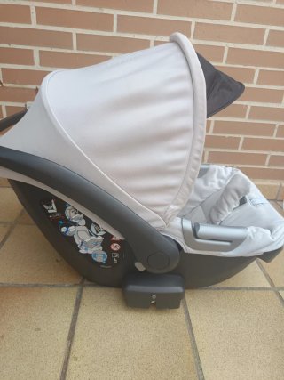 Maxi-Cosi Silla de Coche marca inglesina