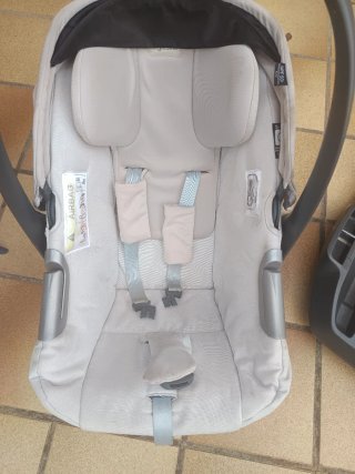 Maxi-Cosi Silla de Coche marca inglesina