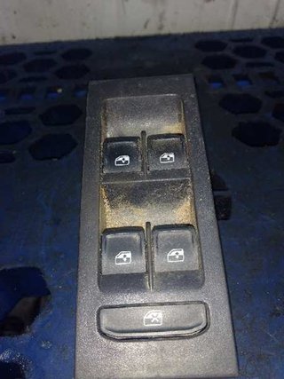 MANDO ELEVALUNAS DELANTERO IZQUIERDO RENAULT CLIO