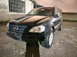 Mercedes-Benz Clase M 2004