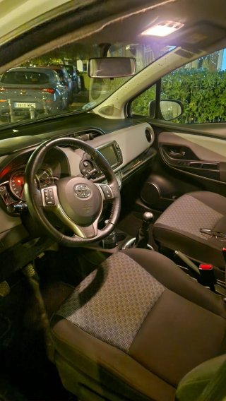 ALQUILER Toyota Yaris