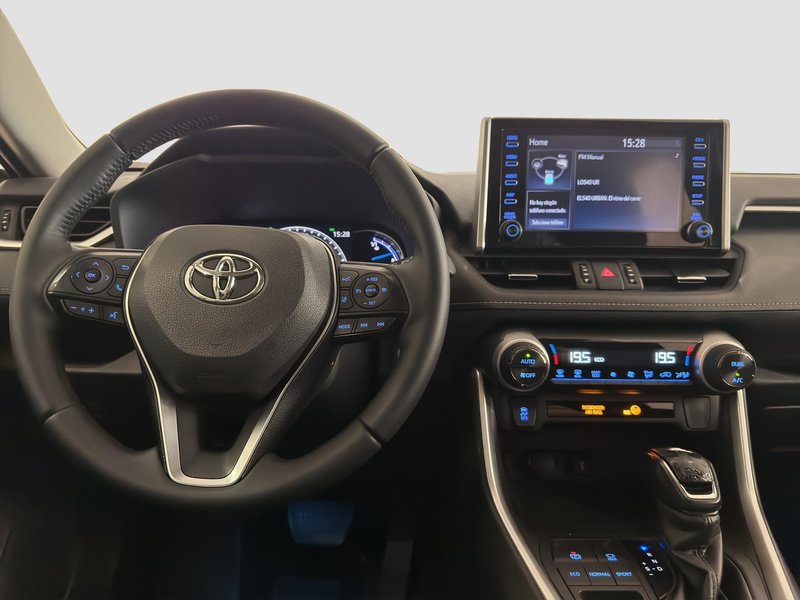 Toyota RAV4 2022, foto 9
