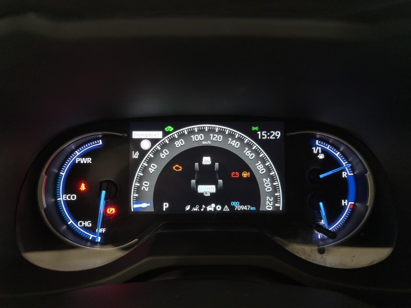 Toyota RAV4 2022, foto 14