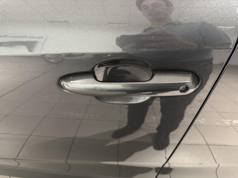 Toyota RAV4 2022, foto 31