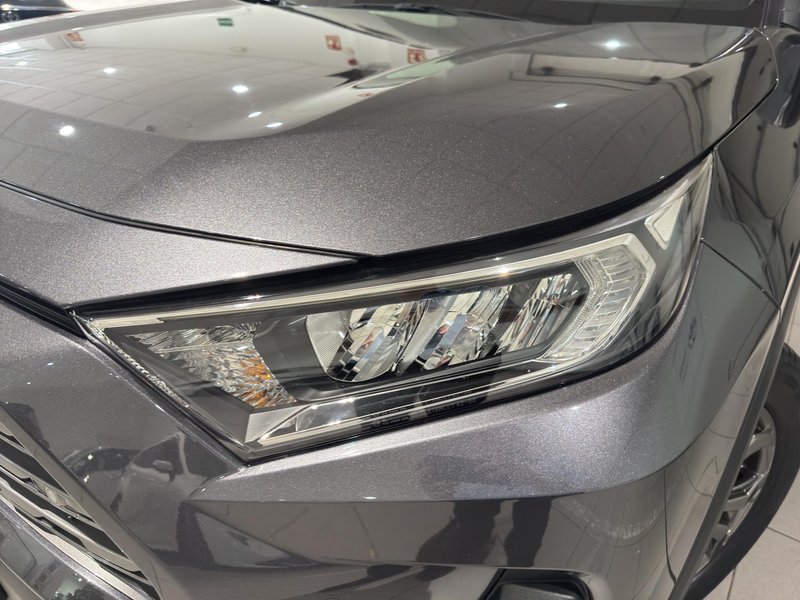 Toyota RAV4 2022, foto 33