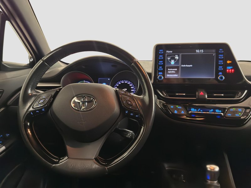 Toyota C-HR 2022, foto 9