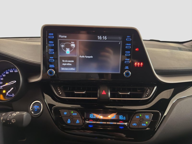 Toyota C-HR 2022, foto 15